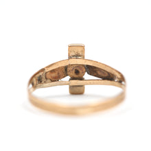 Load image into Gallery viewer, 15k Antique Garnet Ring
