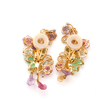 Laden Sie das Bild in den Galerie-Viewer, 18k Multigem Fairy Queen Earrings
