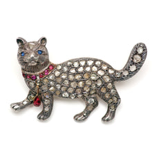 Laden Sie das Bild in den Galerie-Viewer, Massive Rose Cut Diamond Cat Brooch

