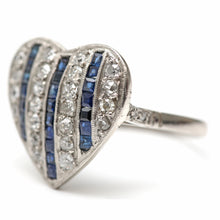 Carica l&#39;immagine nel visualizzatore di Gallery, Platinum Diamond Sapphire Art Deco Heart Ring
