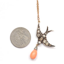 Carica l&#39;immagine nel visualizzatore di Gallery, Rose Cut Diamond Swallow w/ Coral Drop
