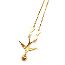 Carica l&#39;immagine nel visualizzatore di Gallery, 15k Victorian Sweetheart Necklace
