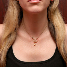 Carica l&#39;immagine nel visualizzatore di Gallery, 15k Victorian Sweetheart Necklace
