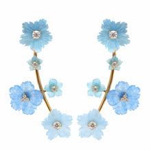 將圖片載入圖庫檢視器 Carved Hanami Earrings
