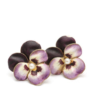 Laden Sie das Bild in den Galerie-Viewer, 14k Large Purple Enamel Pansy Earrings
