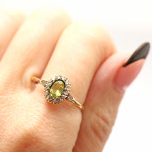 画像をギャラリービューアに読み込む, 14k Rose Cut Diamond Peridot Ring

