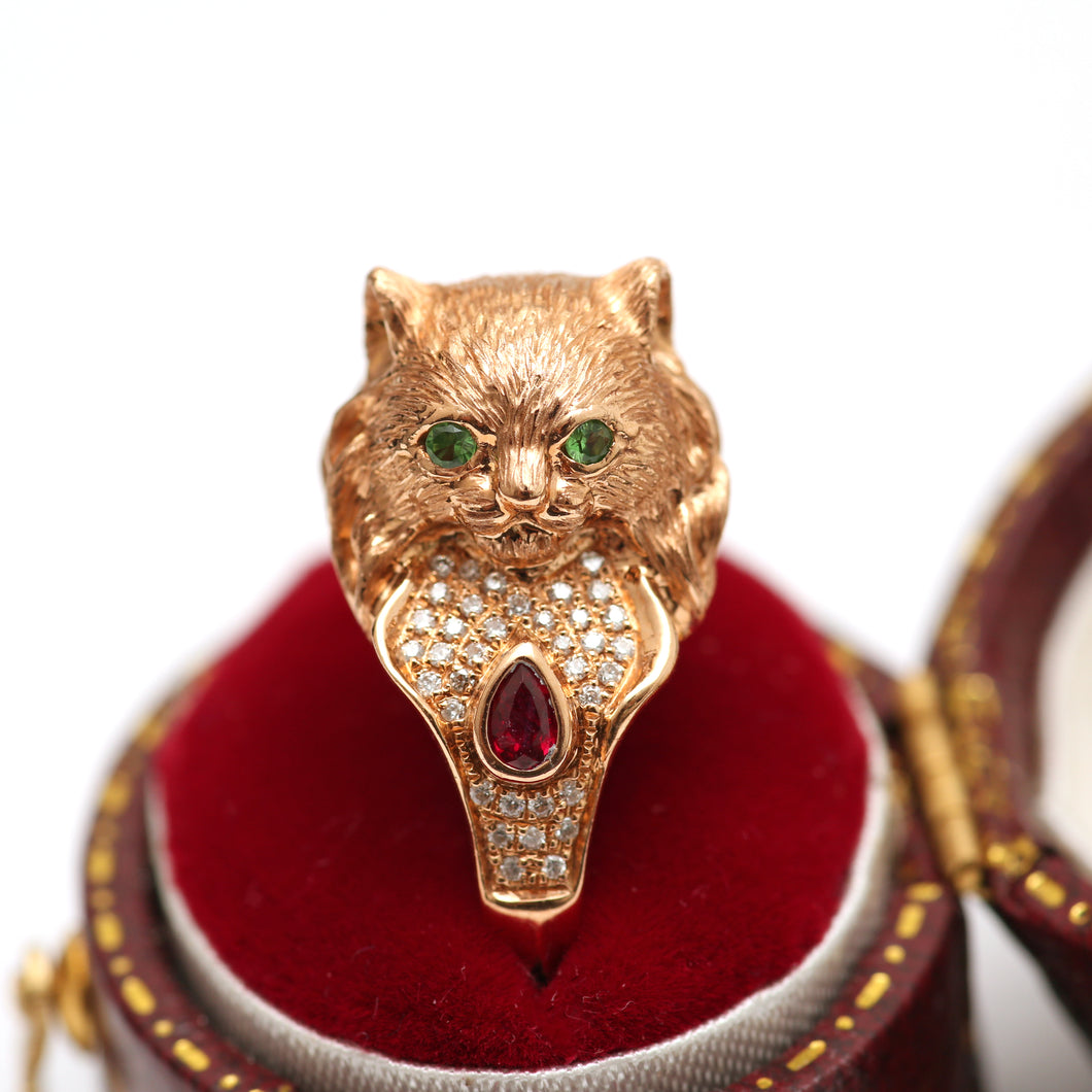 18k Fancy Cat Ring