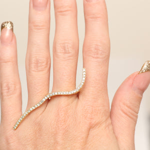 14k Diamond Squiggle Ring