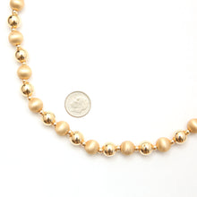 Laden Sie das Bild in den Galerie-Viewer, 14k Gold Bead Necklace
