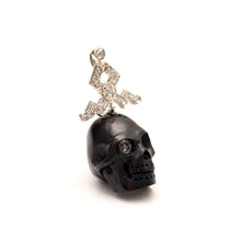 將圖片載入圖庫檢視器 14k Diamond Skull Pendant
