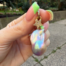 Laden Sie das Bild in den Galerie-Viewer, SeaNymph Diamond Pearl Pendant
