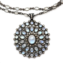 將圖片載入圖庫檢視器 Moonstone Diamond Necklace
