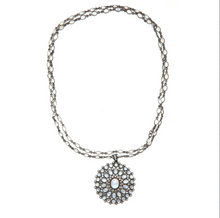 將圖片載入圖庫檢視器 Moonstone Diamond Necklace
