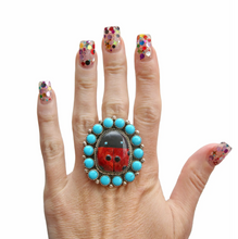 Laden Sie das Bild in den Galerie-Viewer, Zuni Sterling Turquoise Coral Ladybug Ring
