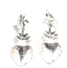 画像をギャラリービューアに読み込む, Federico Jimenez Flaming Heart Bird Earrings
