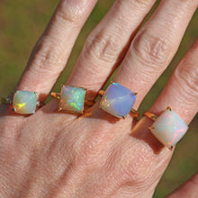 画像をギャラリービューアに読み込む, 14k Opal Pyramid Rings
