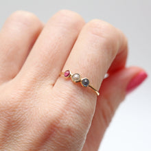 Laden Sie das Bild in den Galerie-Viewer, 14k Ruby Diamond Sapphire Ring
