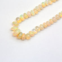 將圖片載入圖庫檢視器 14k Opal Bead Necklace
