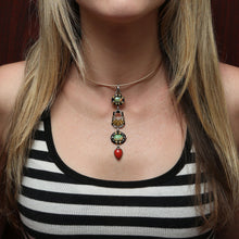 Laden Sie das Bild in den Galerie-Viewer, Enamel Opal Totem Pendant

