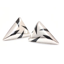 將圖片載入圖庫檢視器 Oversized Wildcat Sterling Silver 80&#39;s Earrings
