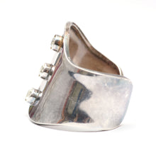 Charger l&#39;image dans la galerie, Chunky Sterling Silver Modernist Cuff Bracelet
