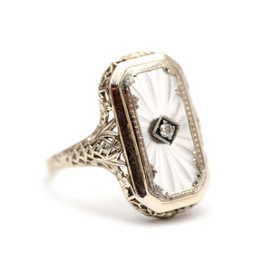 14k Art Deco Camphor Glass Ring