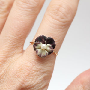 14k Lifelike Enamel Pansy Ring