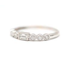 Load image into Gallery viewer, 14k Milgrain Baguette Band

