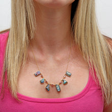 Laden Sie das Bild in den Galerie-Viewer, 14k Boulder Opal Necklace
