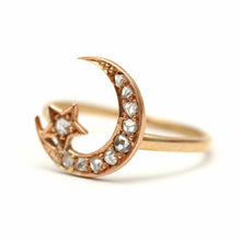 Laden Sie das Bild in den Galerie-Viewer, 10k Victorian Rose Cut Diamond Celestial Ring
