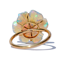 將圖片載入圖庫檢視器 14k Crystal Opal Flower Rings
