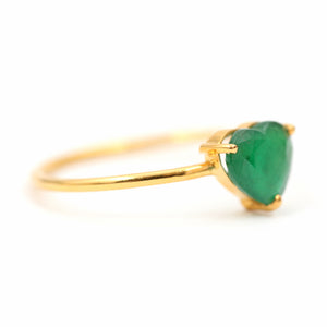 9k Emerald Heart Ring