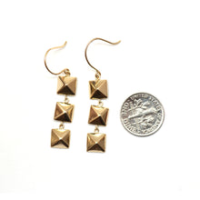 Load image into Gallery viewer, 14k Pyramid Earrings
