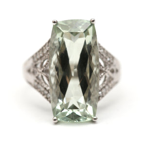 9k Green Amethyst Ring