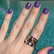 Carica l'immagine nel visualizzatore di Gallery, 14k Moonstone Gypsy Ring- Oval

