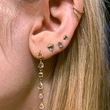 Laden Sie das Bild in den Galerie-Viewer, 14k Rose Cut Diamond Stud Earrings
