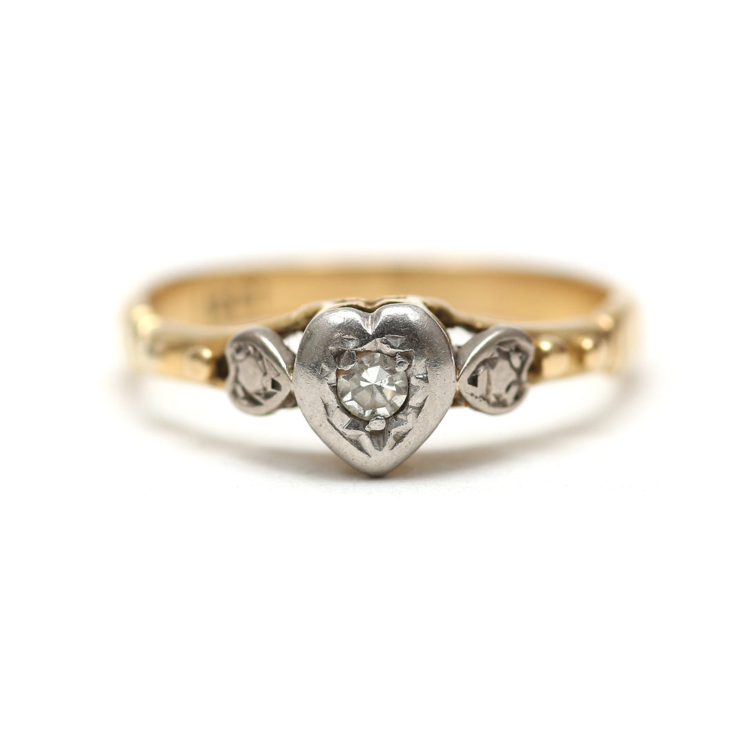 18k Diamond Sweetheart Ring