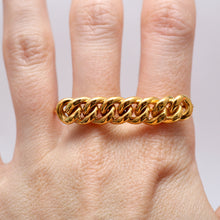 將圖片載入圖庫檢視器 Solid Gold Victorian Suffragette Double Ring
