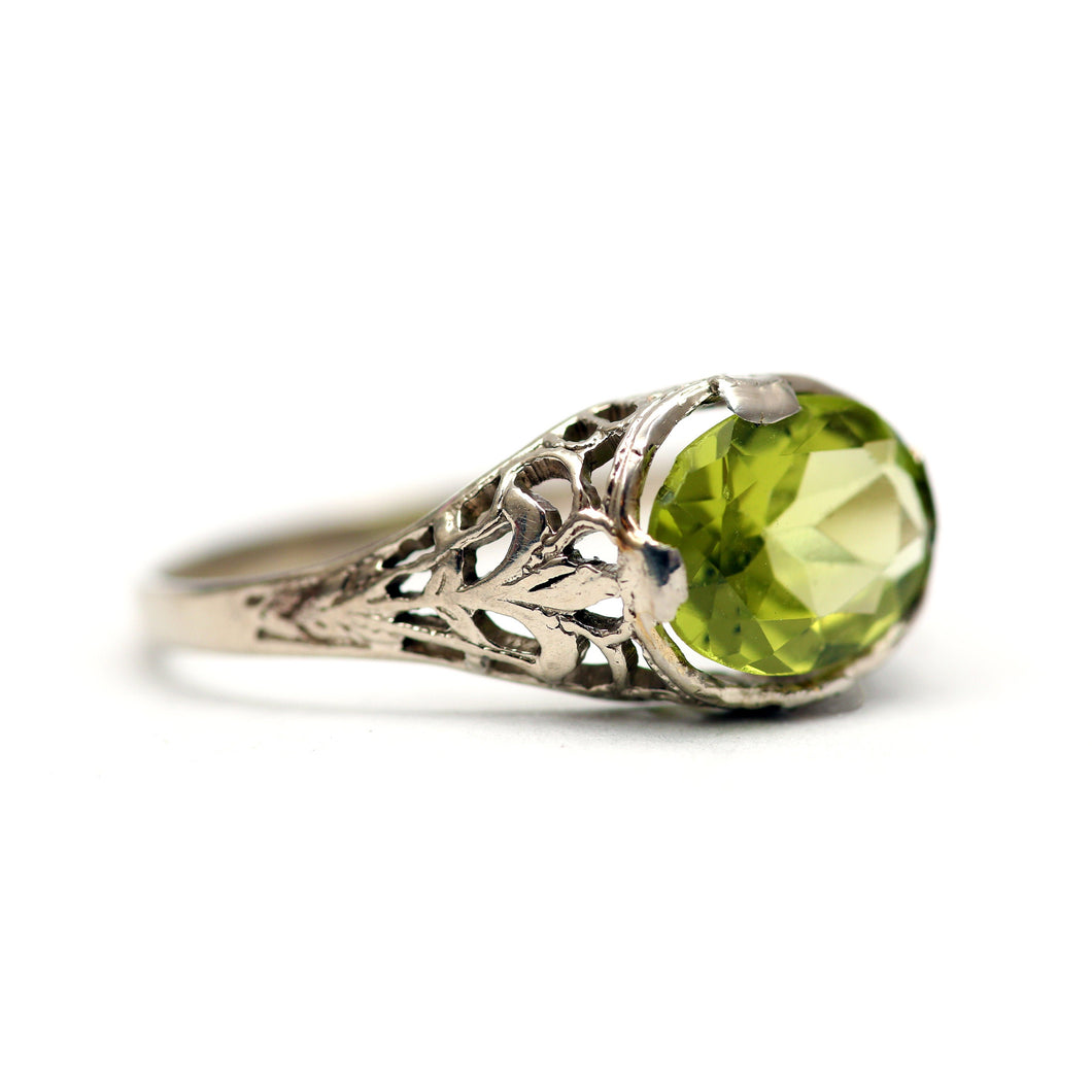 10k Peridot Art Deco RIng