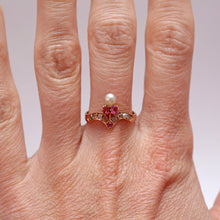 將圖片載入圖庫檢視器 18k Pink Topaz and Diamond Belle Epoque Ring
