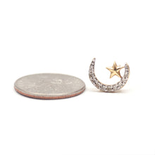 Laden Sie das Bild in den Galerie-Viewer, 14k Diamond Moon and Star Stud Earring

